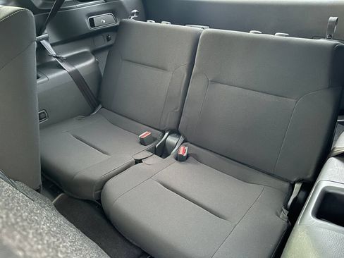 Used 2022 Mitsubishi Outlander ES AWD/4WD image 21