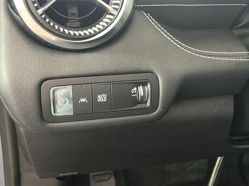 Used 2024 Chevrolet Blazer EV LT AWD/4WD image 20