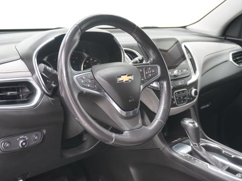 Used 2018 Chevrolet Equinox Premier FWD image 10