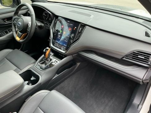 Used 2025 Subaru Outback Wilderness AWD/4WD image 19