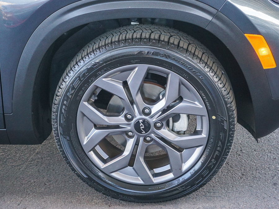 Certified 2024 Kia Seltos S FWD image 10