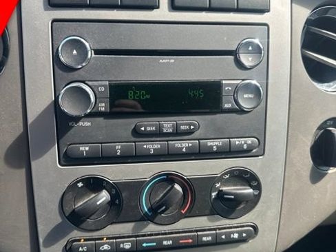 Used 2012 Ford Expedition XLT RWD image 8