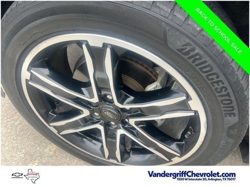 Used 2021 Ford Expedition Limited AWD/4WD image 11