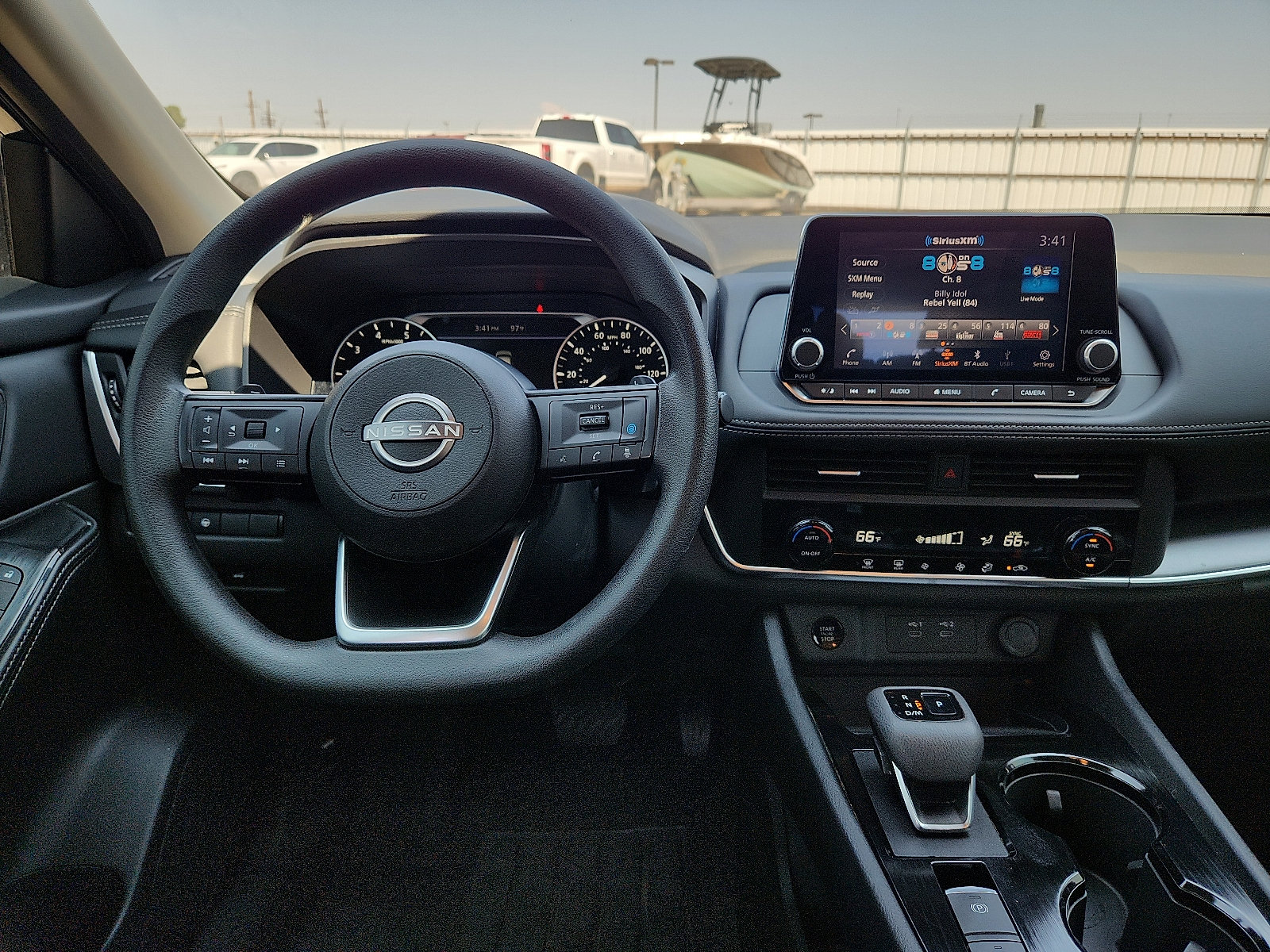 Used 2024 Nissan Rogue SV FWD image 11