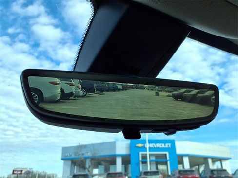 Used 2020 GMC Acadia Denali w/ Technology Package image 24