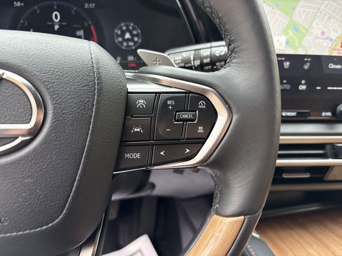 Certified 2025 Lexus RX 350 Premium w/ Accessory Package image 20