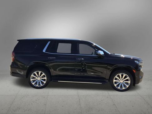 Used 2021 Chevrolet Tahoe Premier w/ Premium Package AWD/4WD image 7