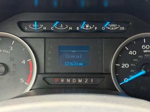Used 2017 Ford F450 XL w/ Power Equipment Group AWD/4WD image 11