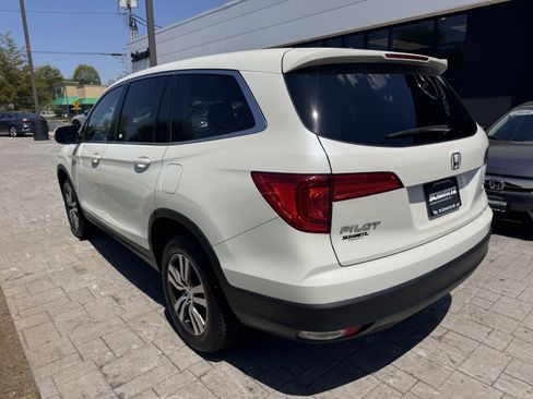 Used 2018 Honda Pilot EX image 6