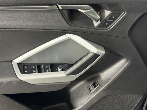 Used 2021 Audi Q3 2.0T Premium w/ Convenience Package image 13