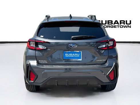 Used 2024 Subaru Crosstrek 2.0i Premium AWD/4WD image 6
