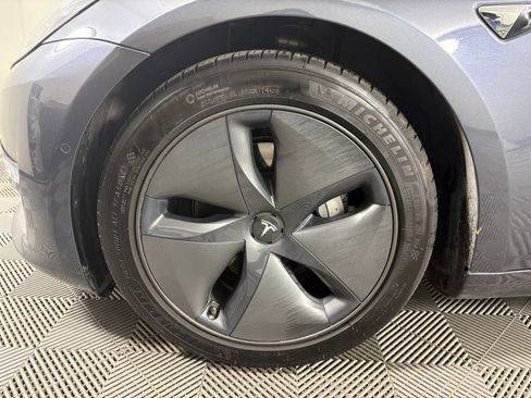 Used 2019 Tesla Model 3 Performance image 11