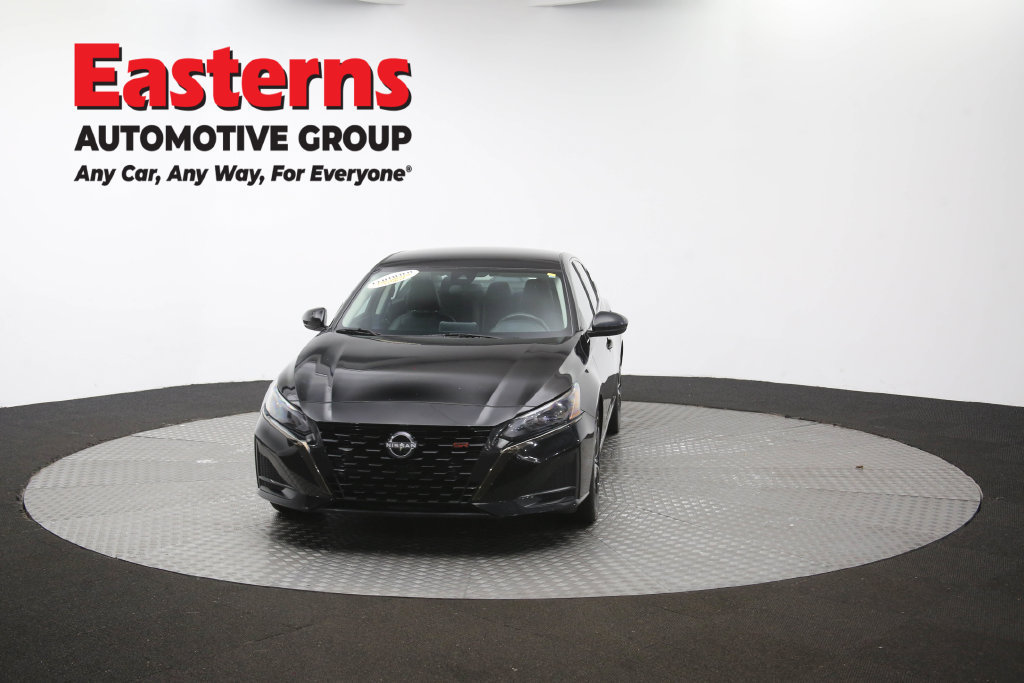 Used 2024 Nissan Altima 2.5 SR FWD image 55