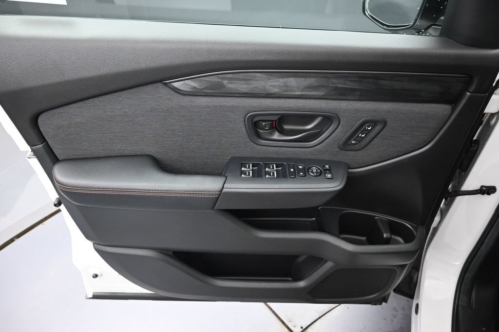 Certified 2026 Honda Passport TrailSport image 26