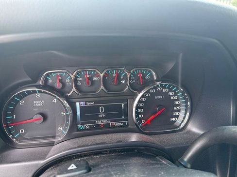 Used 2015 Chevrolet Silverado 2500 LT AWD/4WD image 12