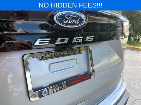 Used 2024 Ford Edge Titanium AWD/4WD image 6