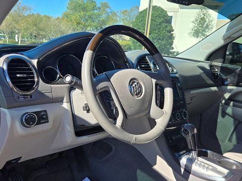 Used 2016 Buick Enclave Premium w/ Experience Buick Package image 7