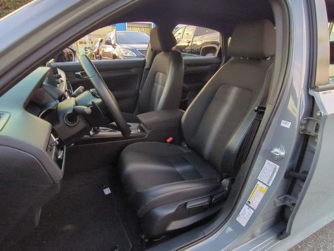 Used 2025 Honda Civic Sport image 18