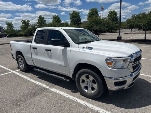Used 2023 RAM 1500 Big Horn AWD/4WD image 2