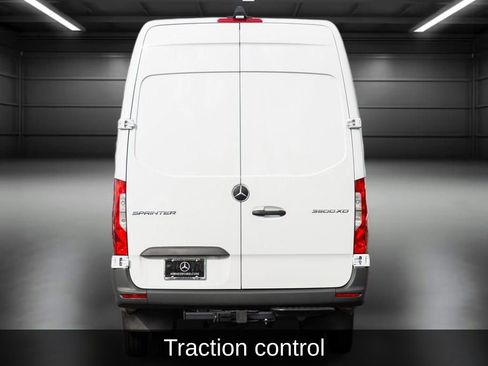 Used 2024 Mercedes-Benz Sprinter 3500 image 4