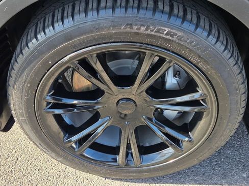 Used 2021 Tesla Model Y Long Range AWD/4WD image 14
