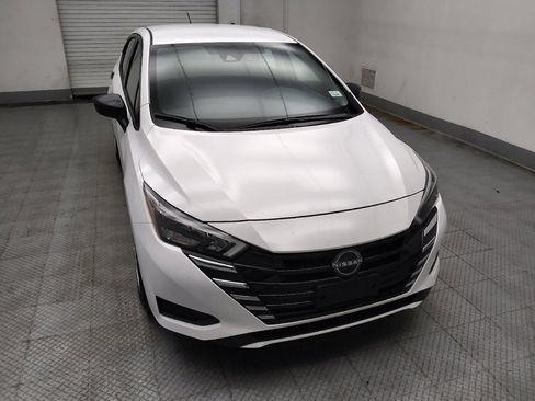 Used 2025 Nissan Versa S image 14