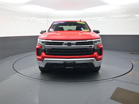 Used 2022 Chevrolet Silverado 1500 LT AWD/4WD image 8