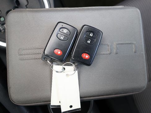 Used 2016 Scion tC FWD image 28
