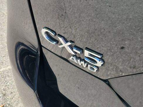 Used 2025 MAZDA CX-5 AWD 2.5 S w/ Preferred Package image 4