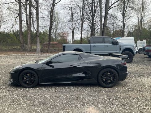 Used 2021 Chevrolet Corvette Stingray Preferred Conv w/ Z51 Performance Package RWD image 8