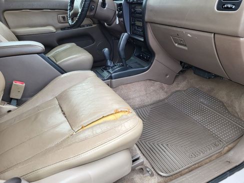 Used 1999 Toyota 4Runner Limited image 22