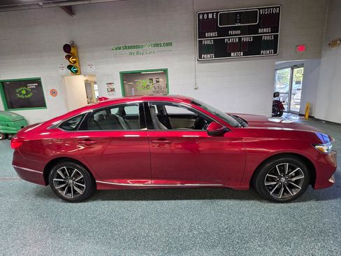 Used 2021 Honda Accord EX-L image 5