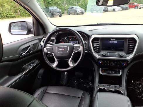 Used 2020 GMC Acadia SLT AWD/4WD image 6