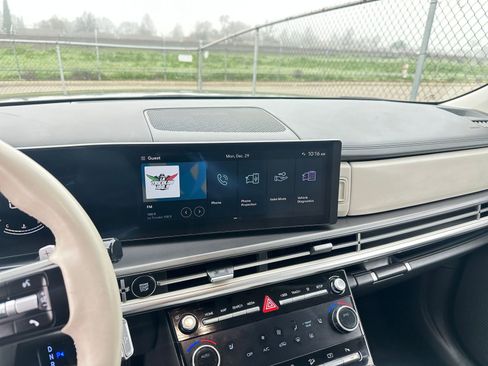 Used 2025 Hyundai Santa Fe SEL image 22