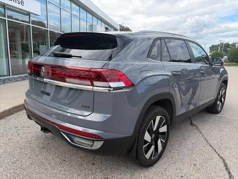 Certified 2026 Volkswagen Atlas Cross Sport SE AWD/4WD image 3