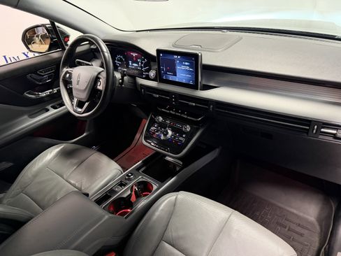 Used 2020 Lincoln Corsair Reserve w/ Equipment Group 201A image 26