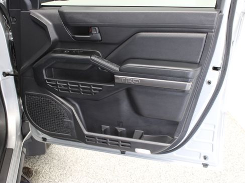 Used 2025 Toyota 4Runner TRD Sport Premium RWD image 37