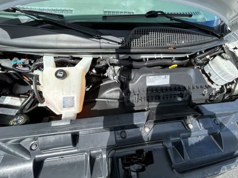 Used 2021 Chevrolet Express 2500 w/ Driver Convenience Package image 23