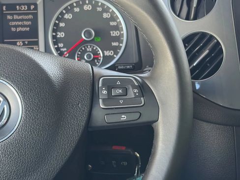 Used 2012 Volkswagen Tiguan S AWD/4WD image 30