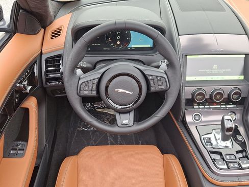 New 2024 Jaguar F-TYPE R AWD/4WD image 8