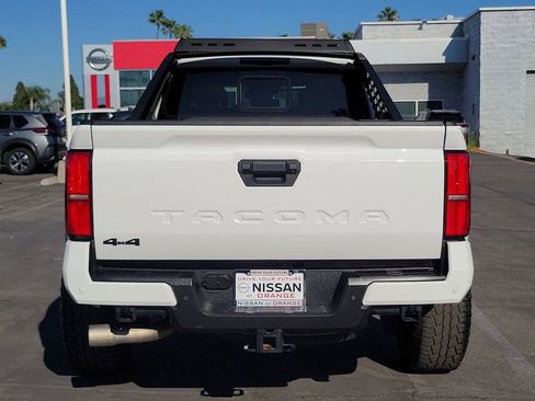 Used 2024 Toyota Tacoma TRD Off-Road w/ TRD Off Road Upgrade Package AWD/4WD image 38