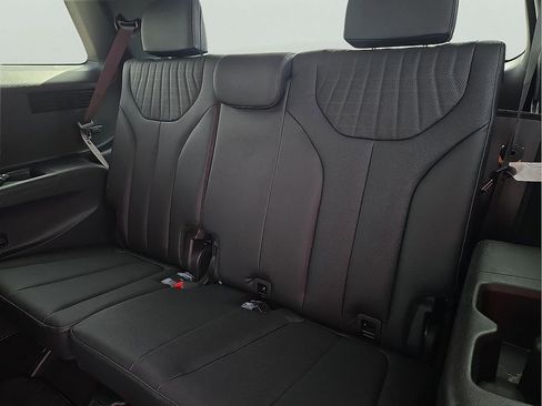 Used 2024 Hyundai Palisade Limited image 10