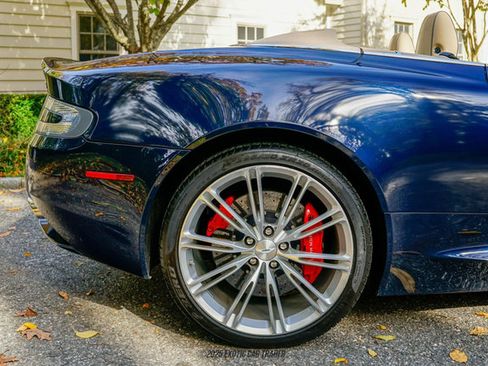 Used 2015 Aston Martin DB9 Volante image 10