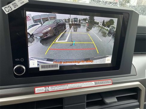 New 2025 Toyota Tacoma SR5 image 12