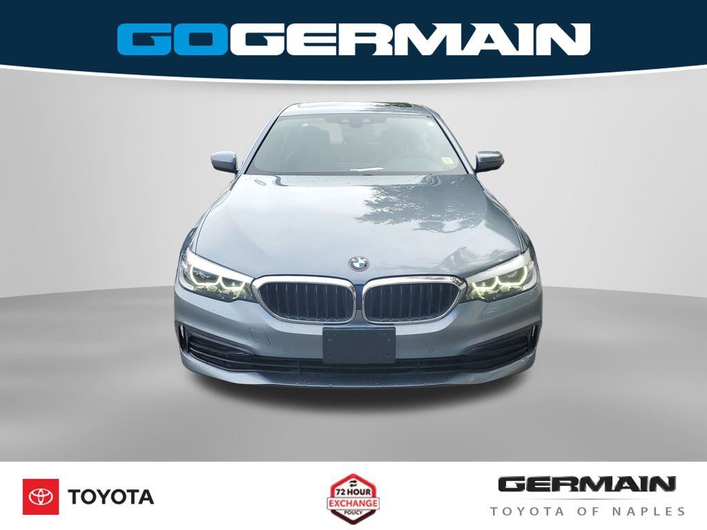 Used 2019 BMW 530i xDrive w/ Convenience Package AWD/4WD image 3