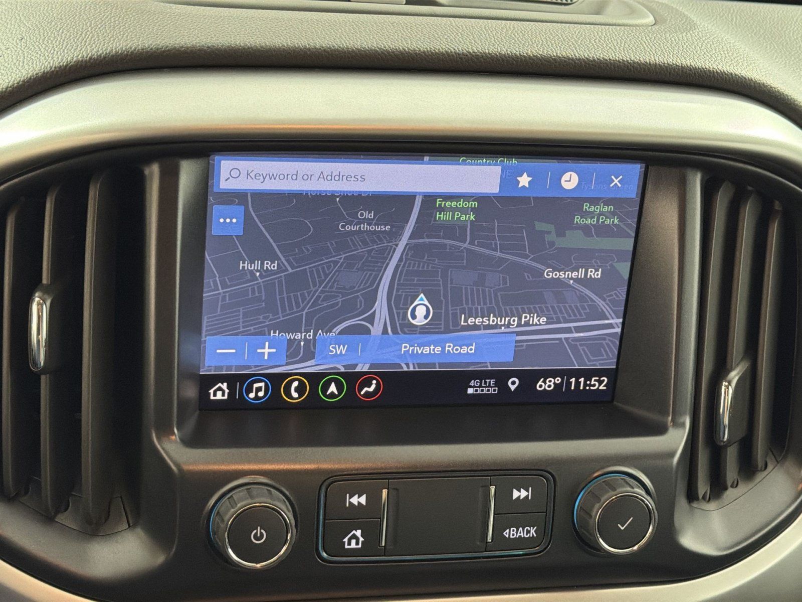 Used 2022 Chevrolet Colorado ZR2 AWD/4WD image 20