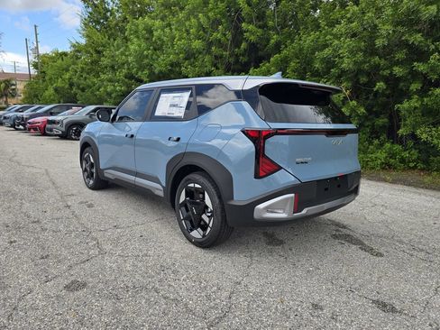 New 2027 Kia Seltos S FWD image 6
