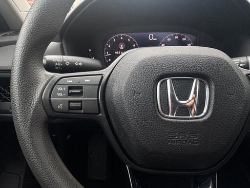 Used 2023 Honda Accord LX image 9