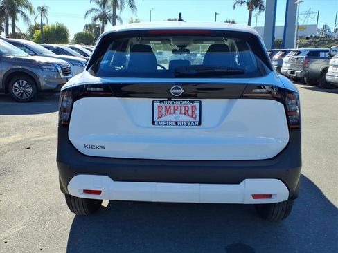 New 2026 Nissan Kicks S image 4