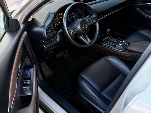 Used 2022 MAZDA CX-30 AWD 2.5 S w/ Premium Package image 9